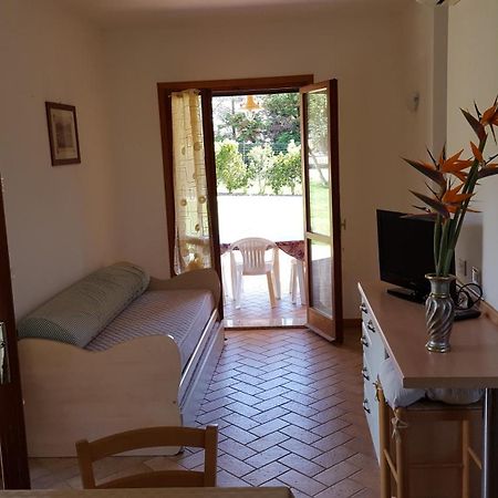 Agriturismo Rebua Porto Azzurro Exterior foto